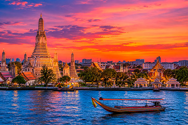 Wat Arun Temple Bangkok